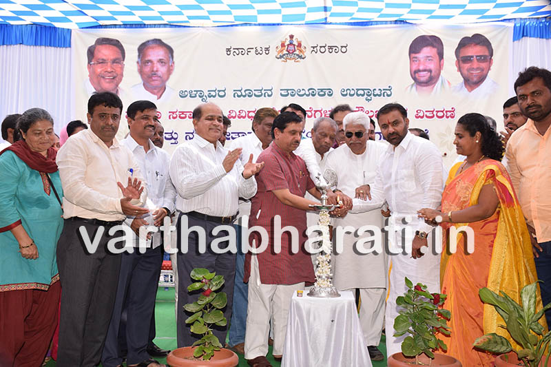 ರಾಜ್ಯದಲ್ಲಿ 47 ಹೊಸ ತಾಲೂಕುಗಳ ಘೋಷಣೆ: ಸಂತೋಷ್ ಲಾಡ್